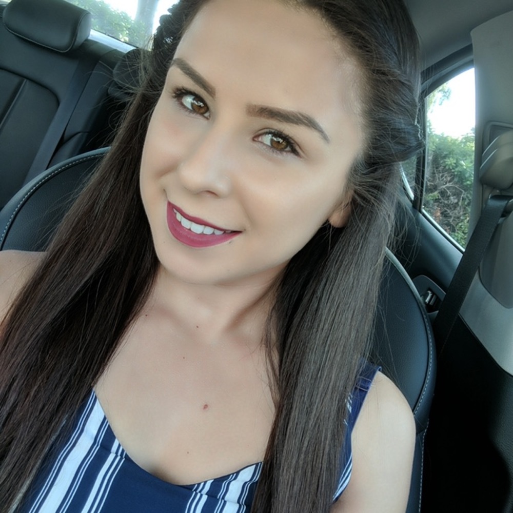 Meet your Posher, Jessica